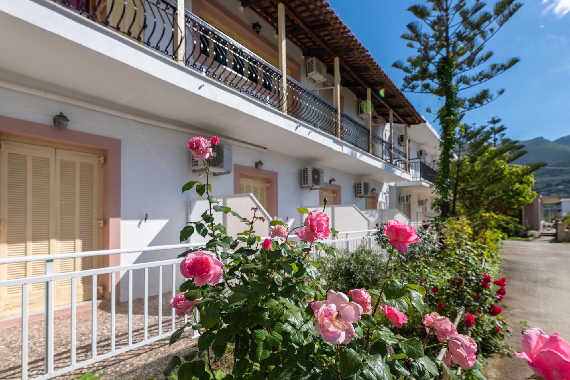 Anthi Studios & Apartments Алікес Екстер'єр фото