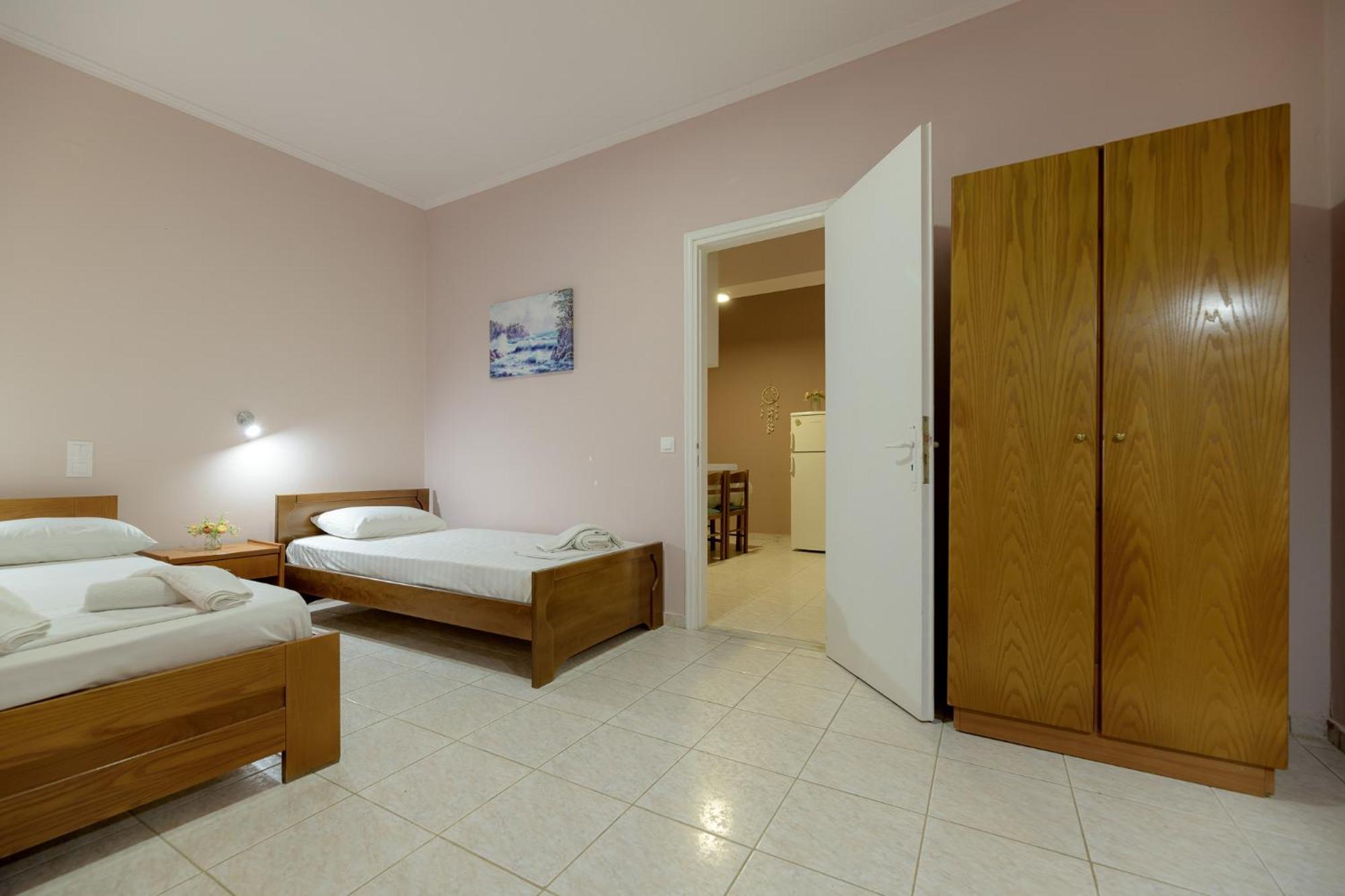 Anthi Studios & Apartments Алікес Екстер'єр фото